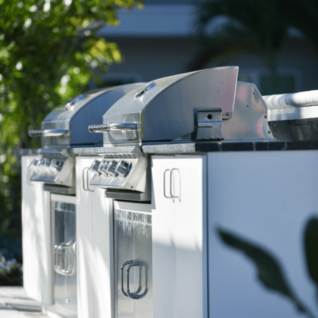 outdoor kitchen barbecue